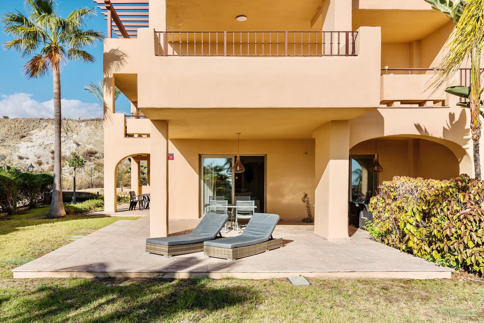 3 slaapkamer Appartement te koop in Benahavis met zwembad garage - € 629.000 (Ref: 9376424)