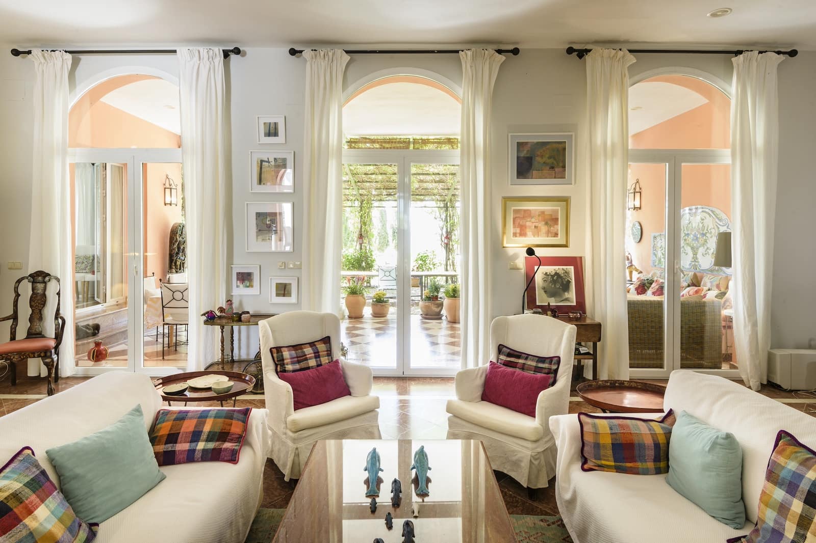 9 soveværelse Finca/Landehus til salg i Gaucin med swimmingpool garage - € 2.495.000 (Ref: 9417515)