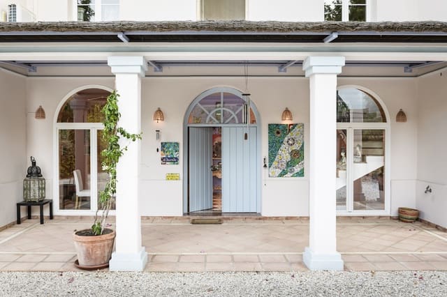 9 sypialnia Finka/Dom wiejski na sprzedaż w Gaucín z basenem garażem - 2 495 000 € (Ref: 9417515)