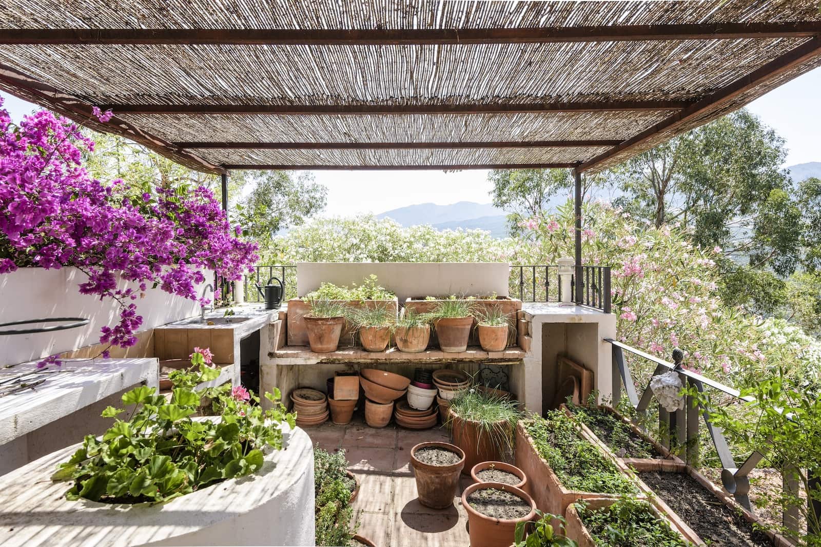 9 soveværelse Finca/Landehus til salg i Gaucin med swimmingpool garage - € 2.495.000 (Ref: 9417515)