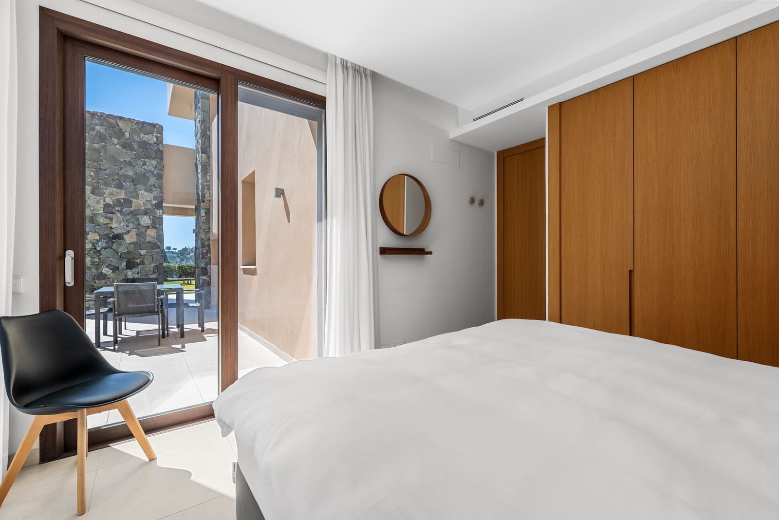 Apartamento de 3 habitaciones en La Quinta en venta con piscina garaje - 995.000 € (Ref: 9740062)