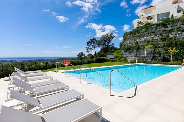 3 soverom Leilighet til salgs i Montemayor - Marbella Club, Benahavís med svømmebasseng garasje - € 950 000 (Ref: 9782214)