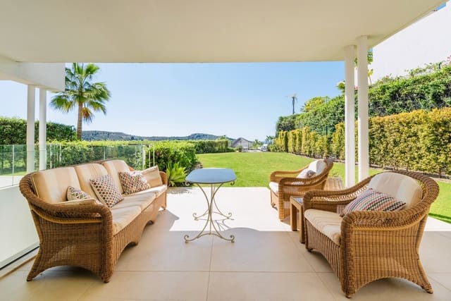 3 soverom Leilighet til salgs i Montemayor - Marbella Club, Benahavís med svømmebasseng garasje - € 950 000 (Ref: 9782214)