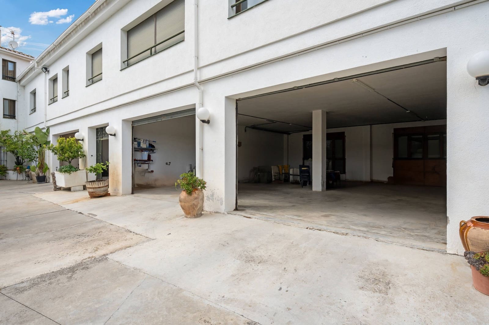 27 sypialnia Finka/Dom wiejski na sprzedaż w Sant Marti Sarroca z basenem garażem - 3 200 000 € (Ref: 9220521)