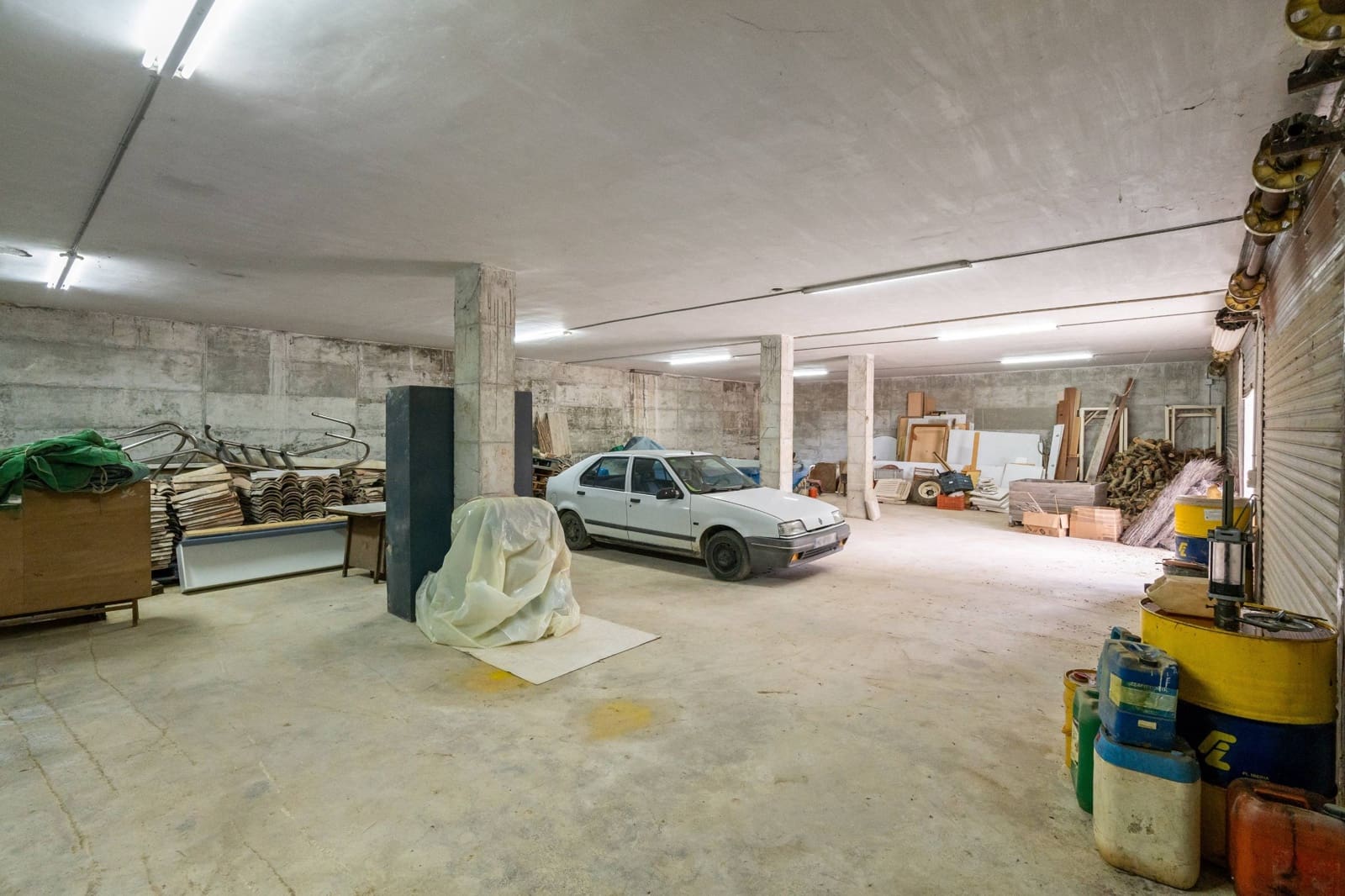 27 sypialnia Finka/Dom wiejski na sprzedaż w Sant Marti Sarroca z basenem garażem - 3 200 000 € (Ref: 9220521)