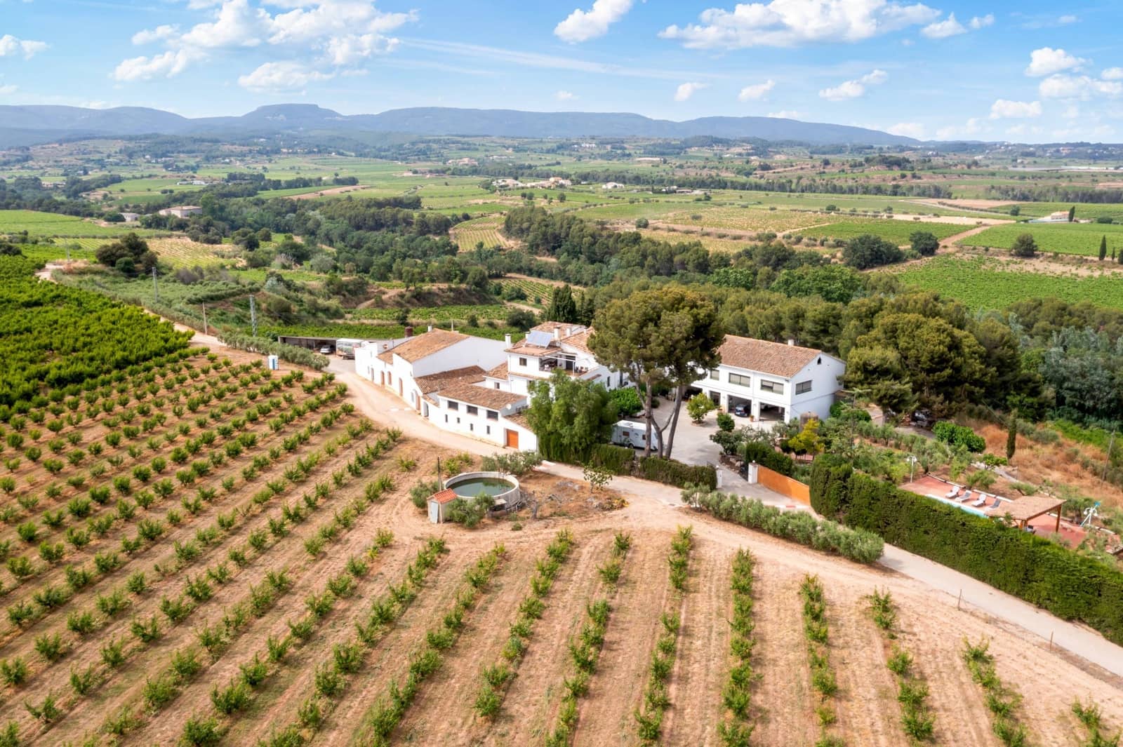 27 sypialnia Finka/Dom wiejski na sprzedaż w Sant Marti Sarroca z basenem garażem - 3 200 000 € (Ref: 9220521)