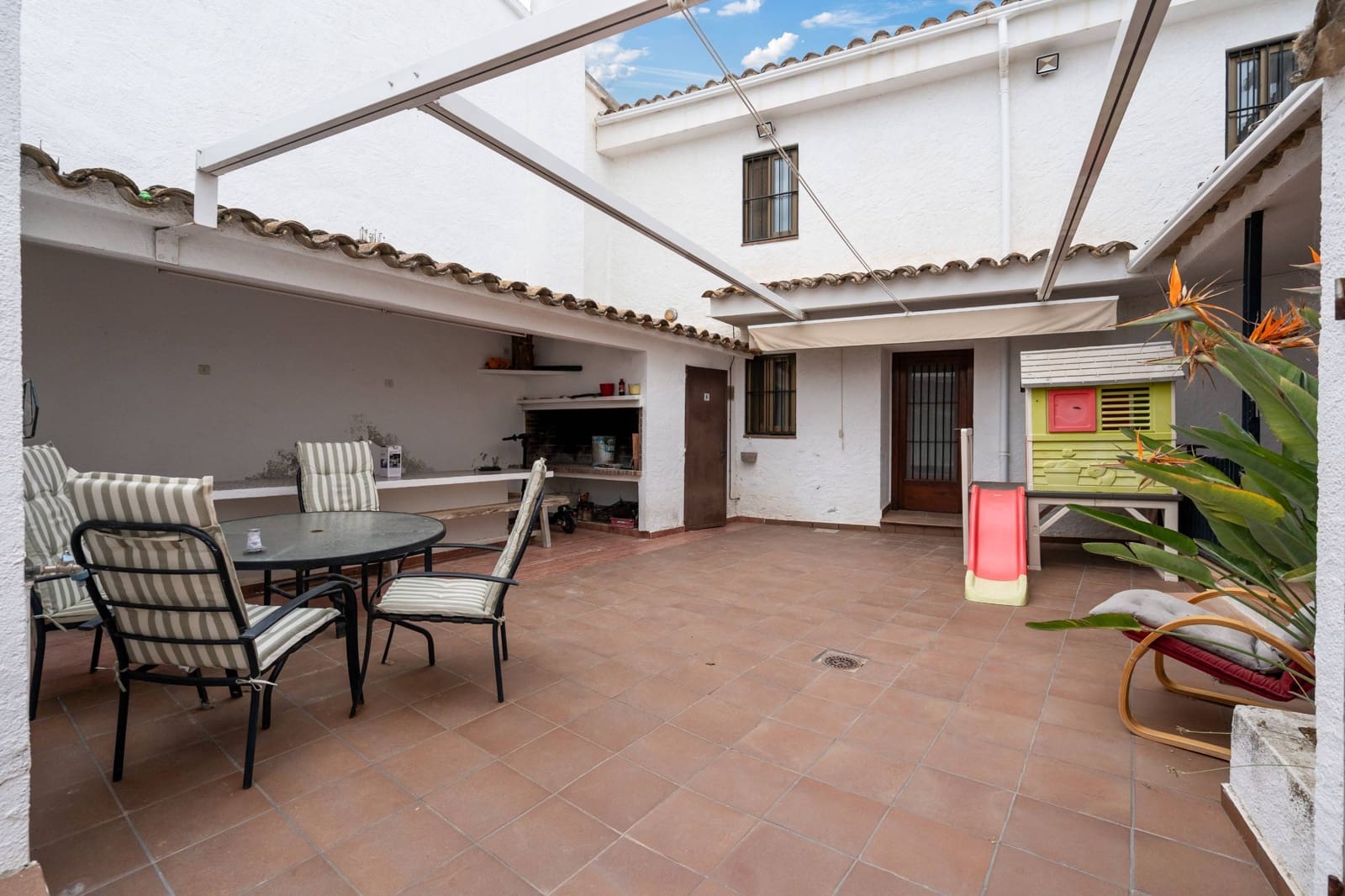 27 sypialnia Finka/Dom wiejski na sprzedaż w Sant Marti Sarroca z basenem garażem - 3 200 000 € (Ref: 9220521)