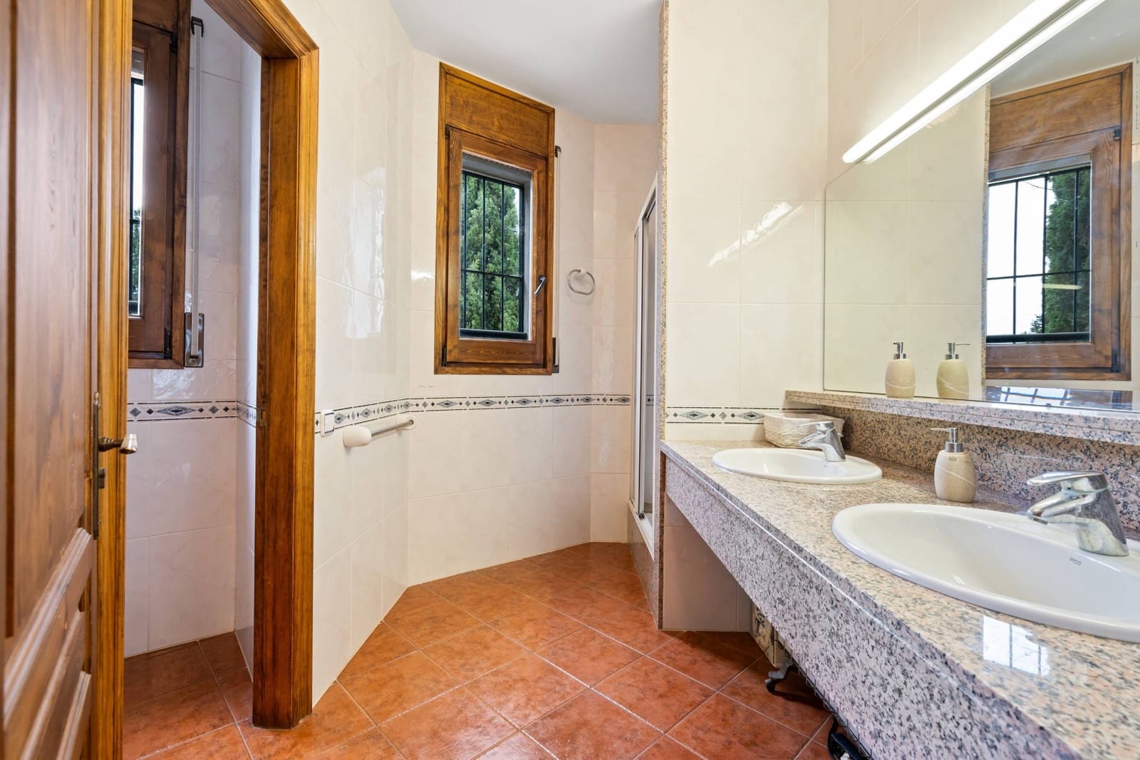 27 sypialnia Finka/Dom wiejski na sprzedaż w Sant Marti Sarroca z basenem garażem - 3 200 000 € (Ref: 9220521)