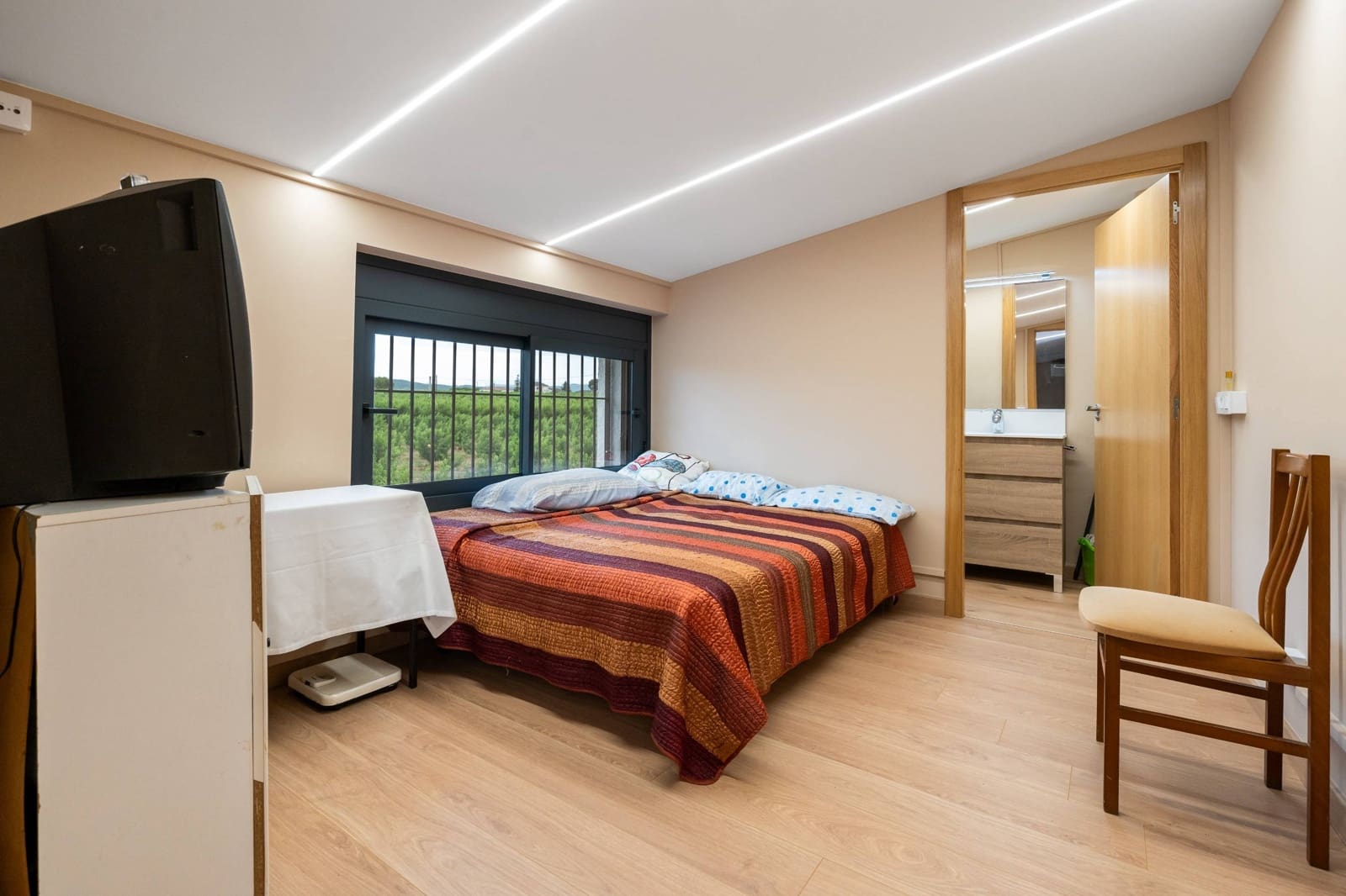 27 sypialnia Finka/Dom wiejski na sprzedaż w Sant Marti Sarroca z basenem garażem - 3 200 000 € (Ref: 9220521)