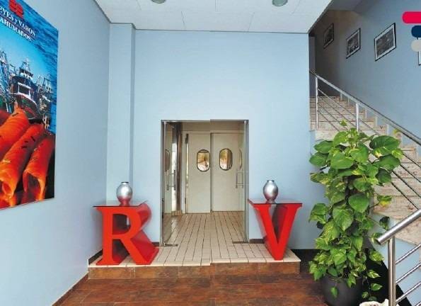 Empresa para venda em Sant Jaume dels Domenys com garagem - 850 000 € (Ref: 9233033)