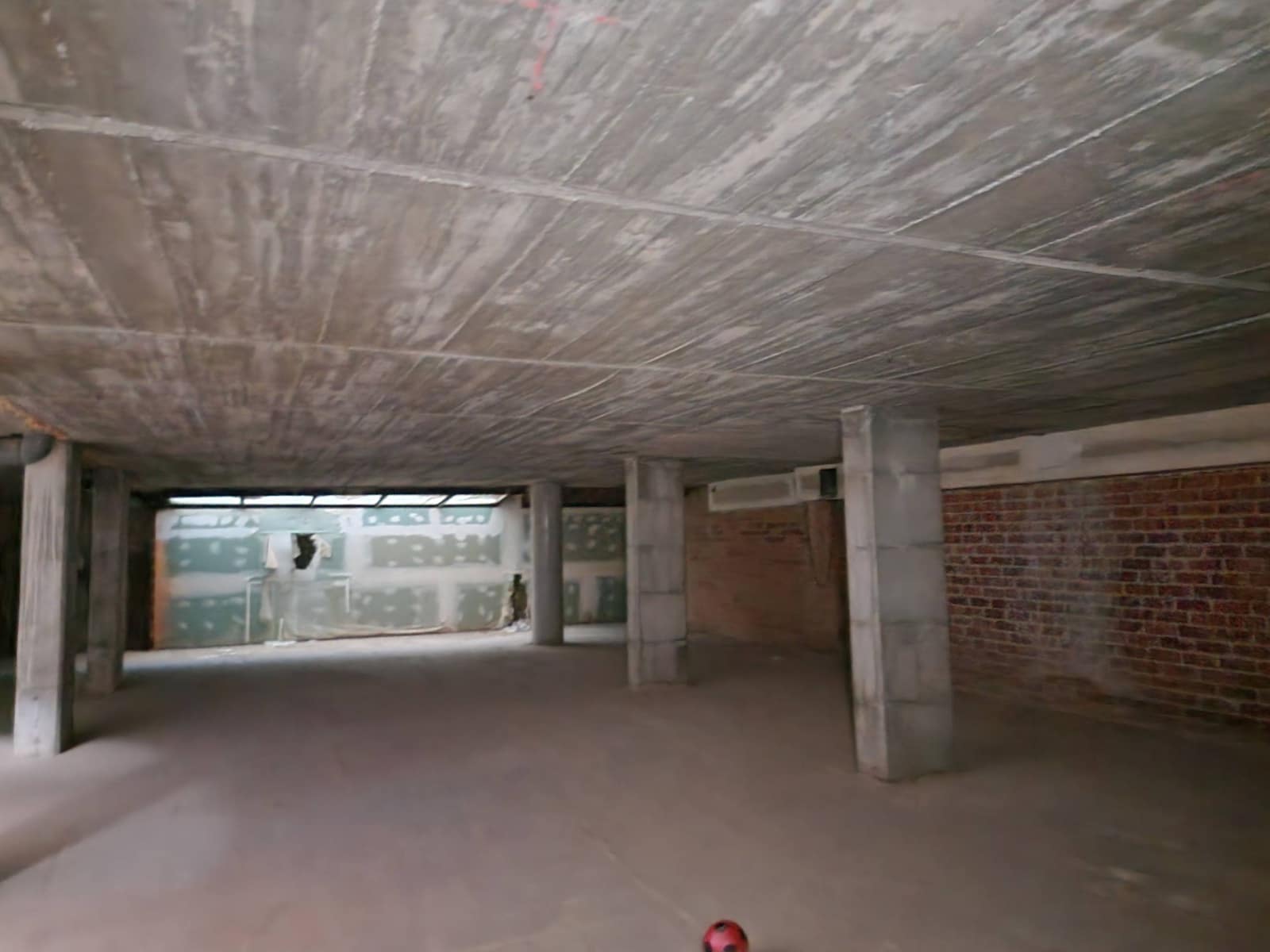 Local Comercial en Vilanova i la Geltrú en alquiler - 3.300 € (Ref: 9276417)