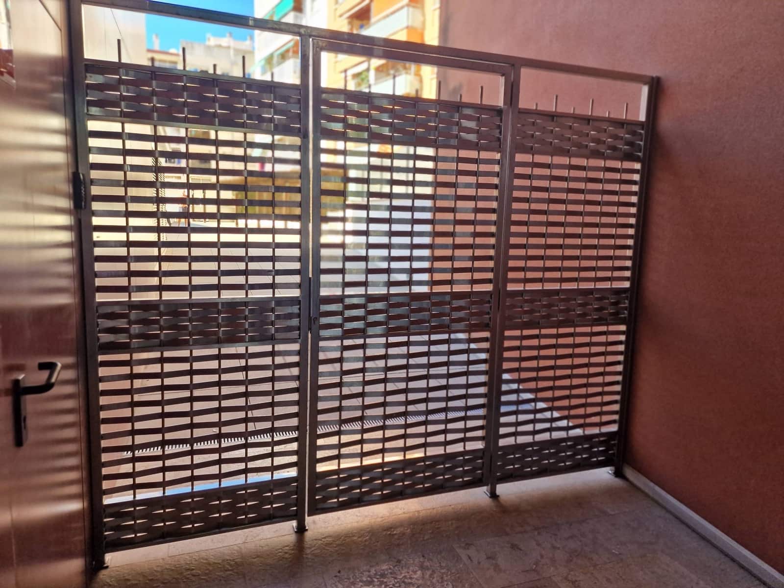 Local Comercial en Vilanova i la Geltrú en alquiler - 3.300 € (Ref: 9276417)