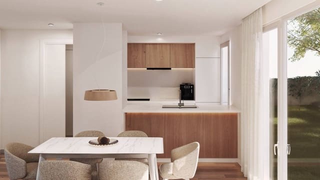 4 bedroom Villa for sale in El Vendrell - € 396,650 (Ref: 9276420)