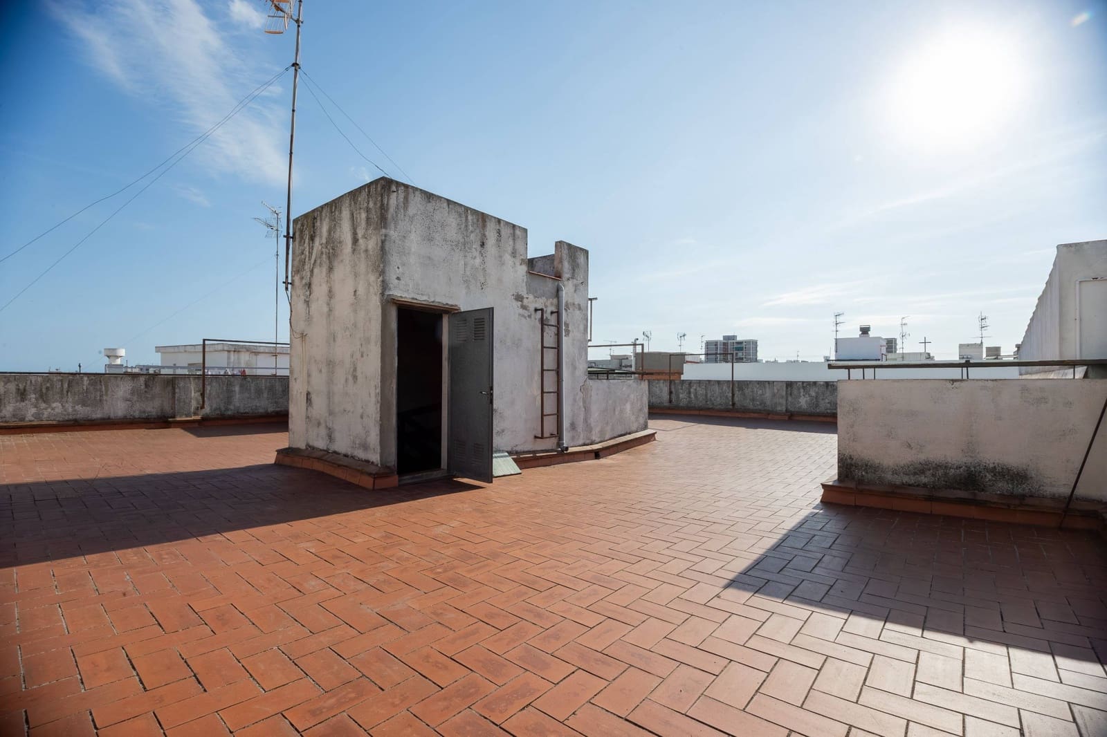 4 soveværelse Penthouse til salg i Vilanova i la Geltru - € 209.000 (Ref: 9296977)