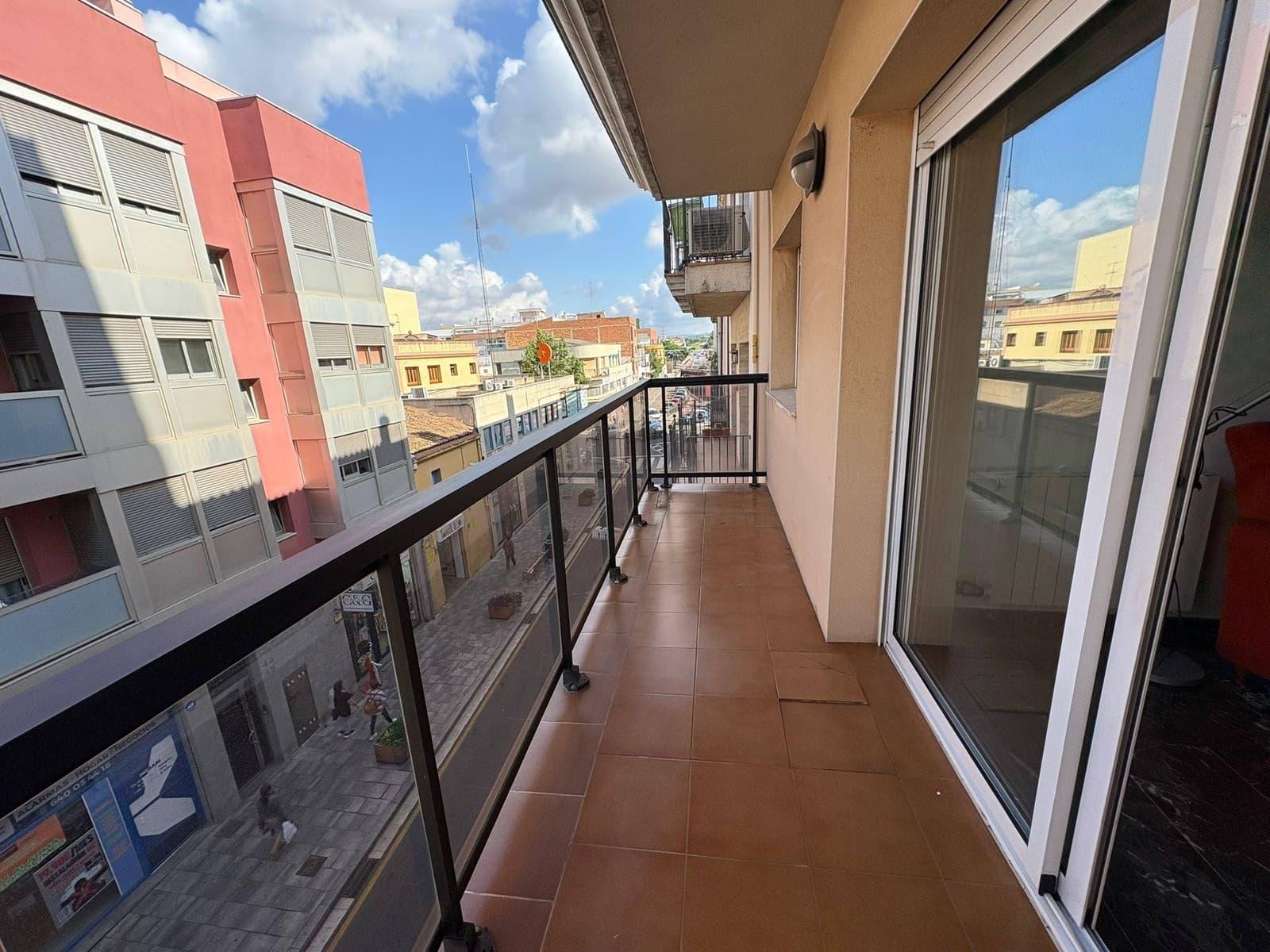 3 makuuhuone Asunto myytävänä paikassa El Vendrell mukana 
autotalli - 159 000 € (Ref: 9335047)