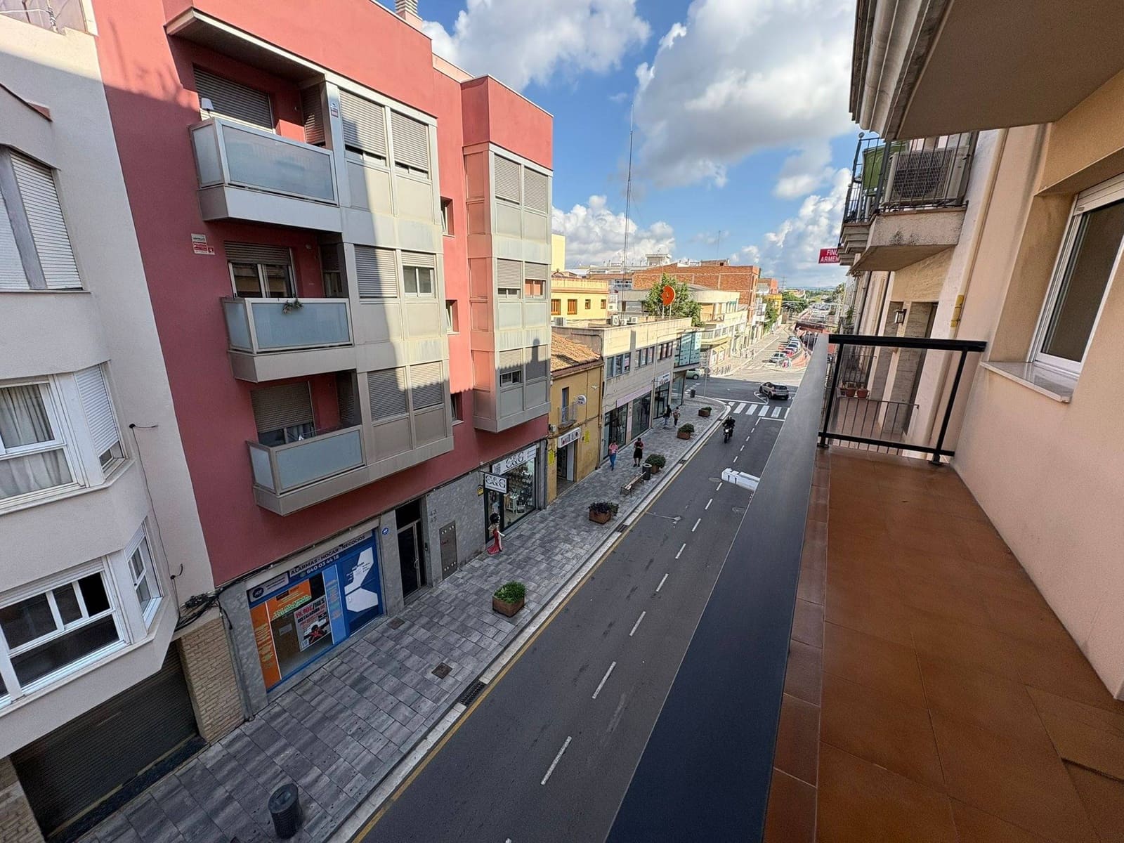 3 makuuhuone Asunto myytävänä paikassa El Vendrell mukana 
autotalli - 159 000 € (Ref: 9335047)