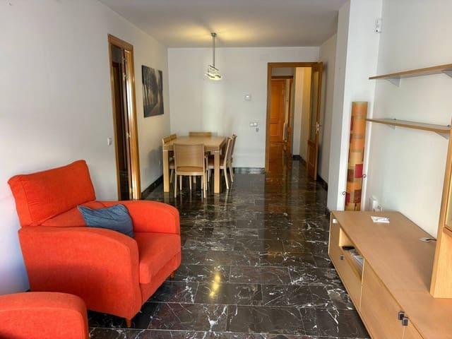 3 bedroom Flat for sale in El Vendrell with garage - € 159,000 (Ref: 9335047)