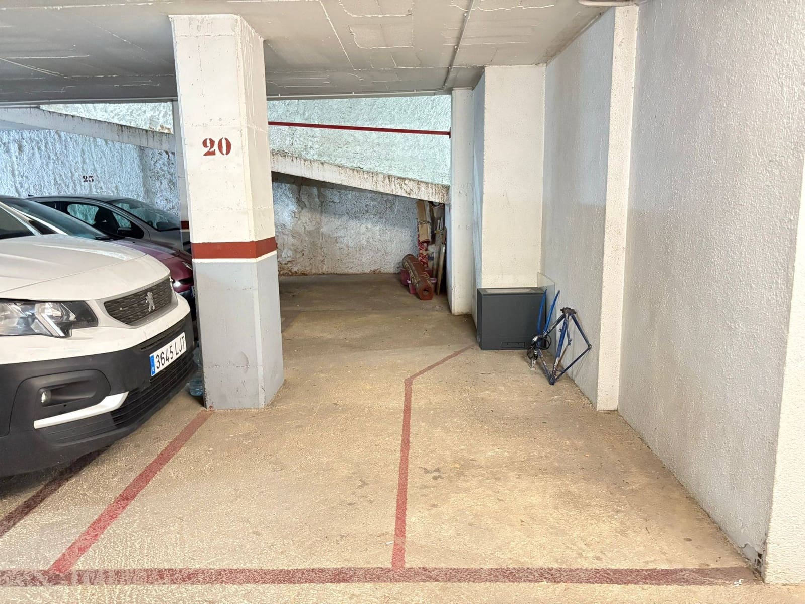 3 makuuhuone Asunto myytävänä paikassa El Vendrell mukana 
autotalli - 159 000 € (Ref: 9335047)