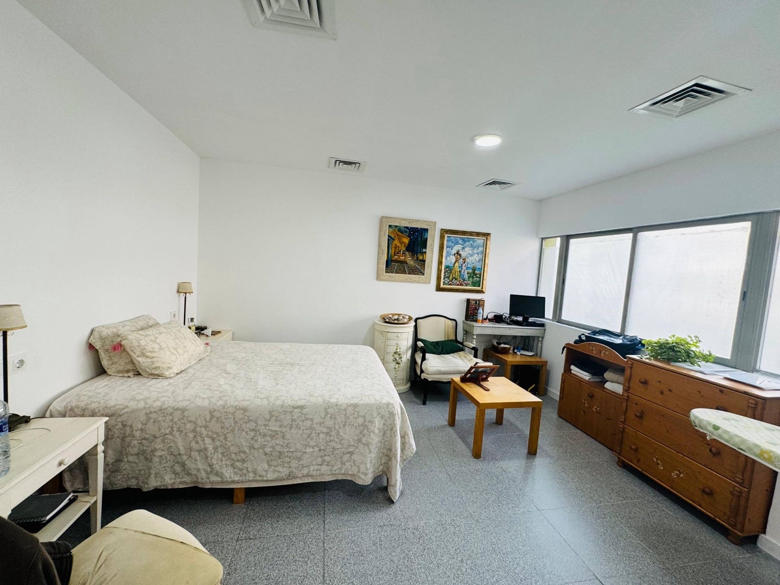 Commerciale in vendita in Cunit con garage - 695.000 € (Rif: 9335048)