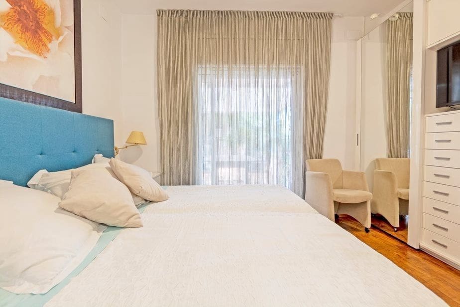 4 quarto Moradia para venda em Olivella com piscina garagem - 598 000 € (Ref: 9349656)