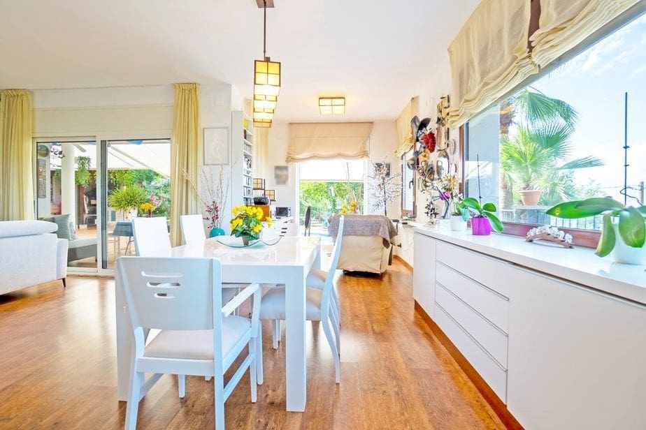 4 quarto Moradia para venda em Olivella com piscina garagem - 598 000 € (Ref: 9349656)