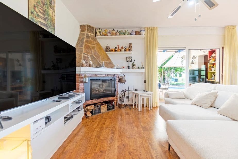 4 quarto Moradia para venda em Olivella com piscina garagem - 598 000 € (Ref: 9349656)