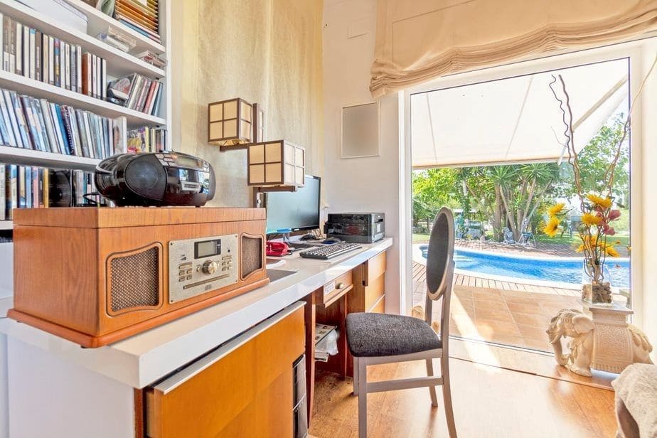 4 quarto Moradia para venda em Olivella com piscina garagem - 598 000 € (Ref: 9349656)