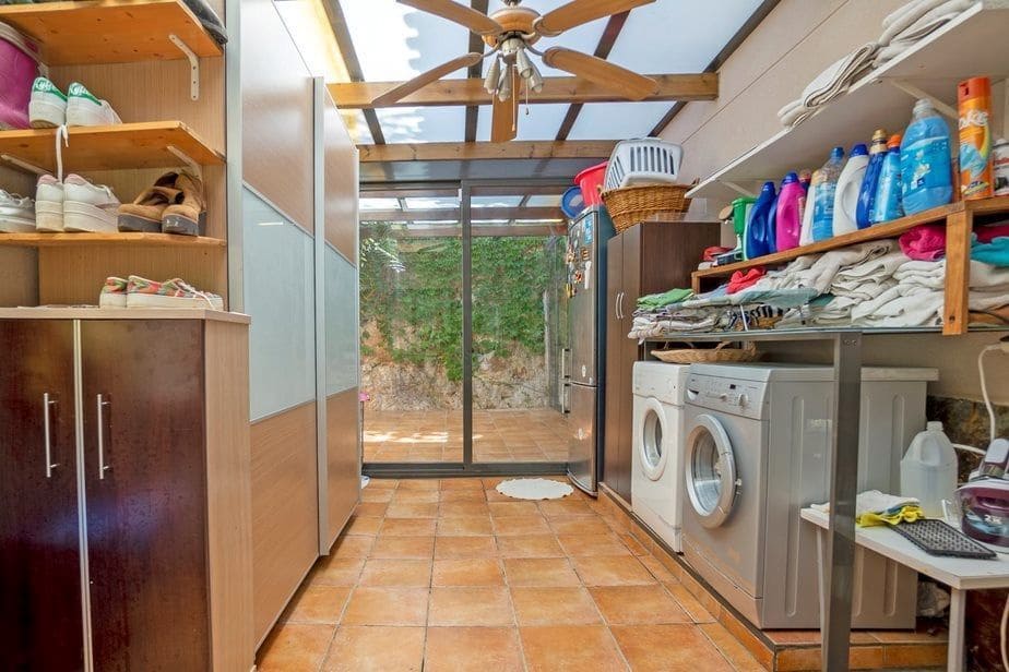 4 Zimmer Villa zu verkaufen in Olivella mit Pool Garage - 598.000 € (Ref: 9349656)