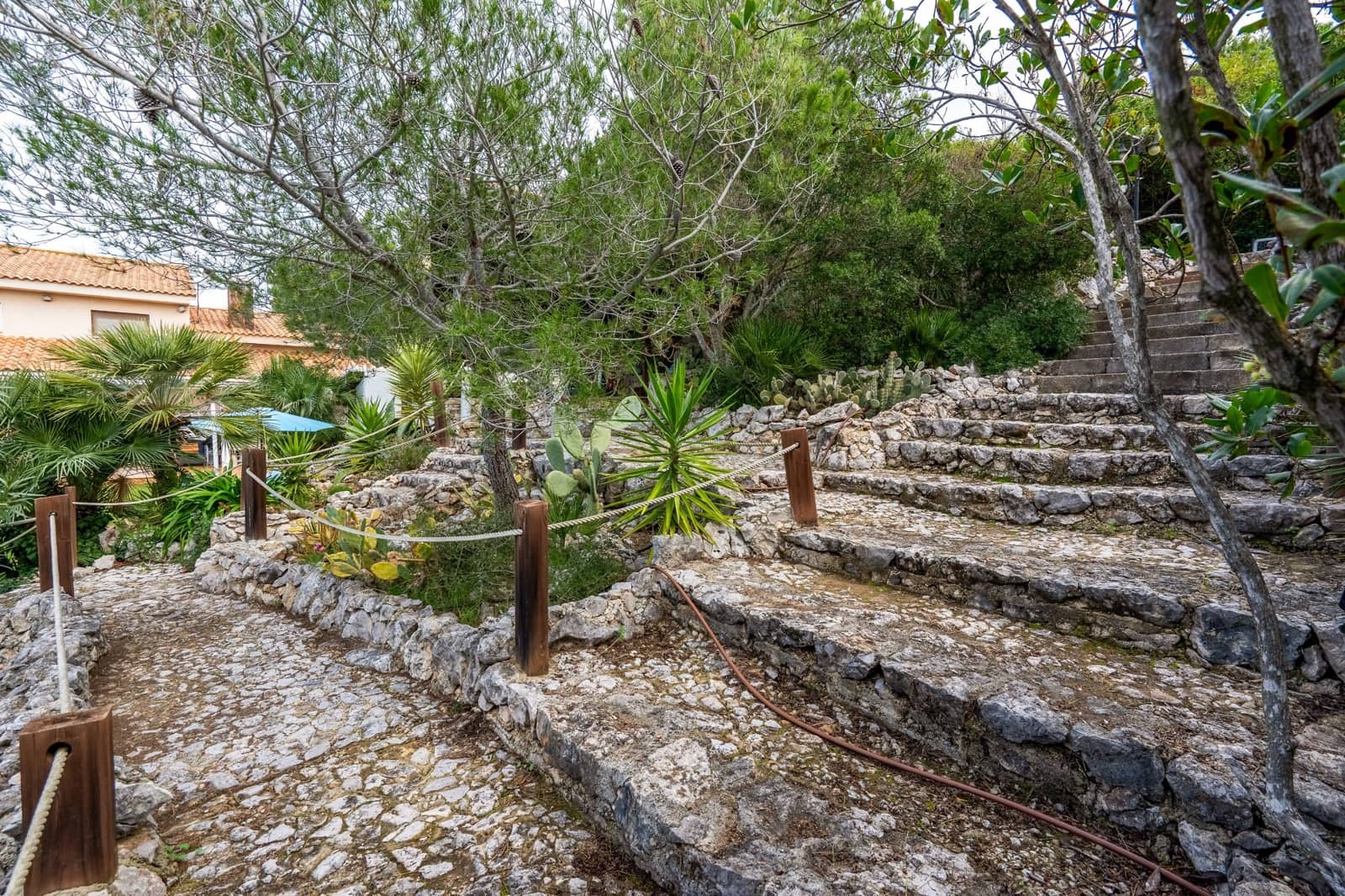 4 Zimmer Villa zu verkaufen in Olivella mit Pool Garage - 598.000 € (Ref: 9349656)