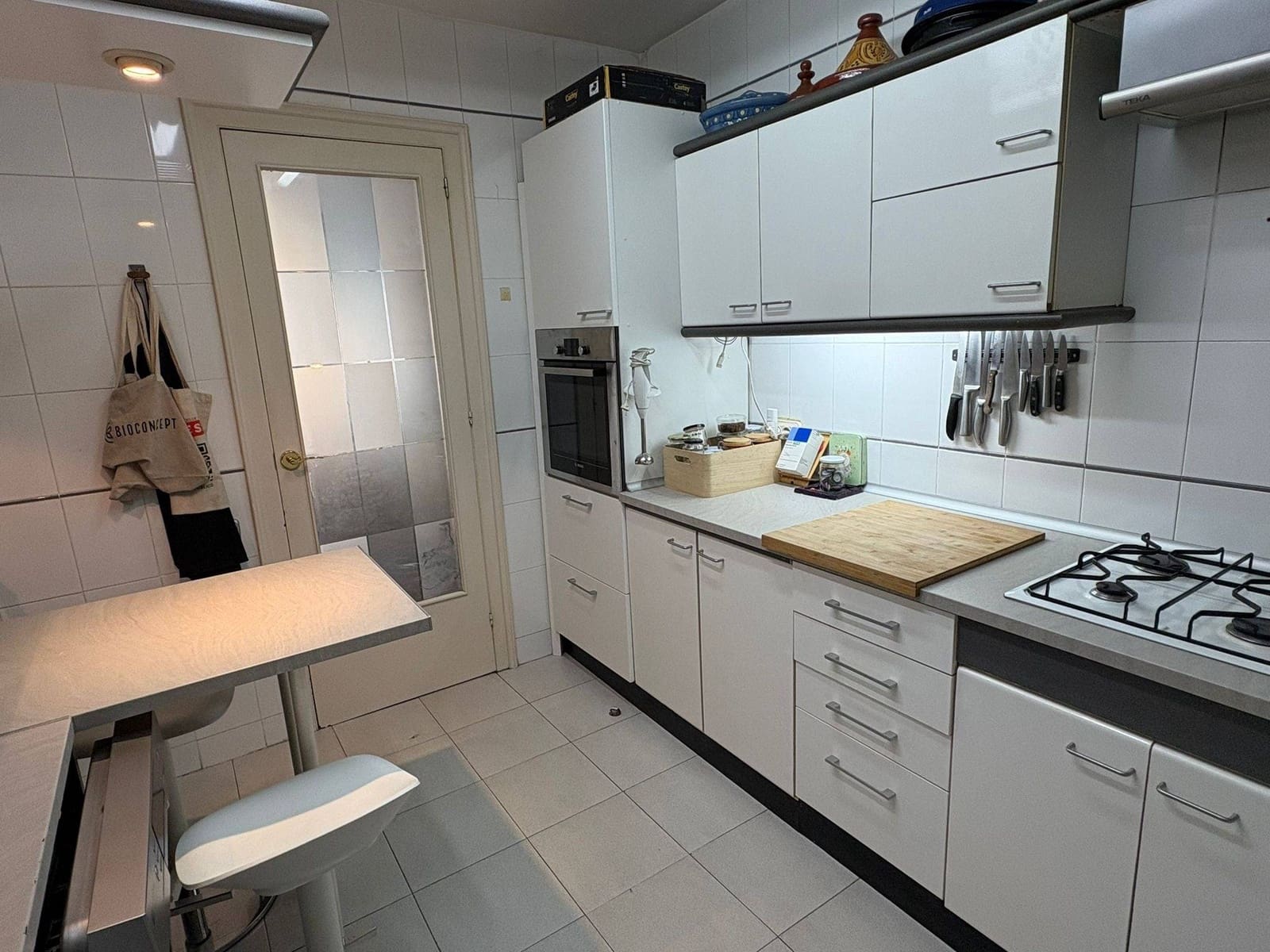 4 bedroom Flat for sale in Martorell with garage - € 275,000 (Ref: 9401258)