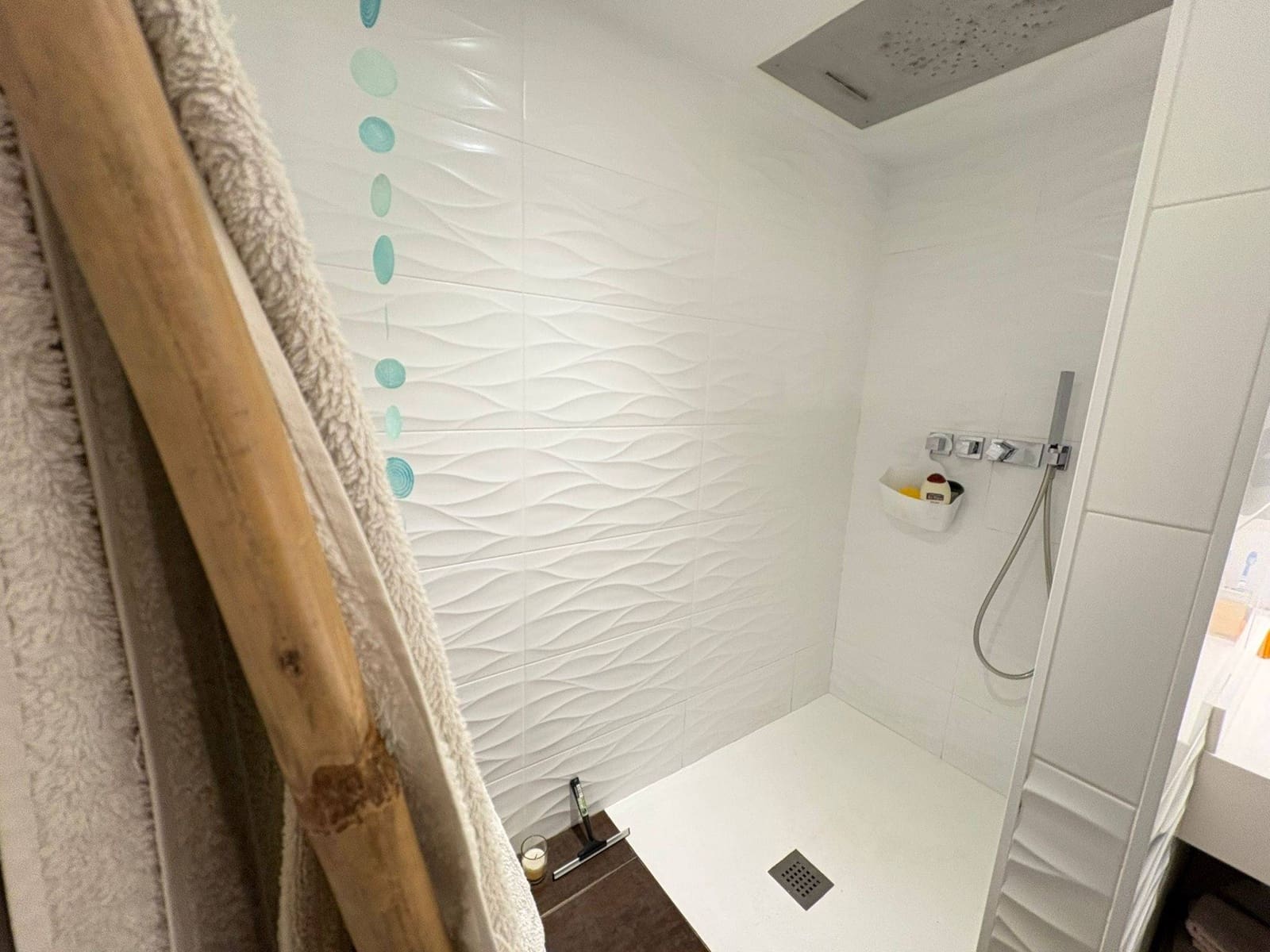 4 bedroom Flat for sale in Martorell with garage - € 275,000 (Ref: 9401258)