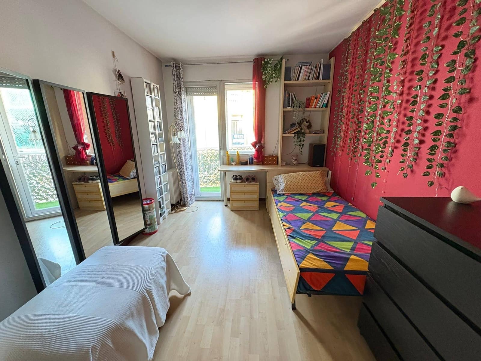 4 bedroom Flat for sale in Martorell with garage - € 275,000 (Ref: 9401258)