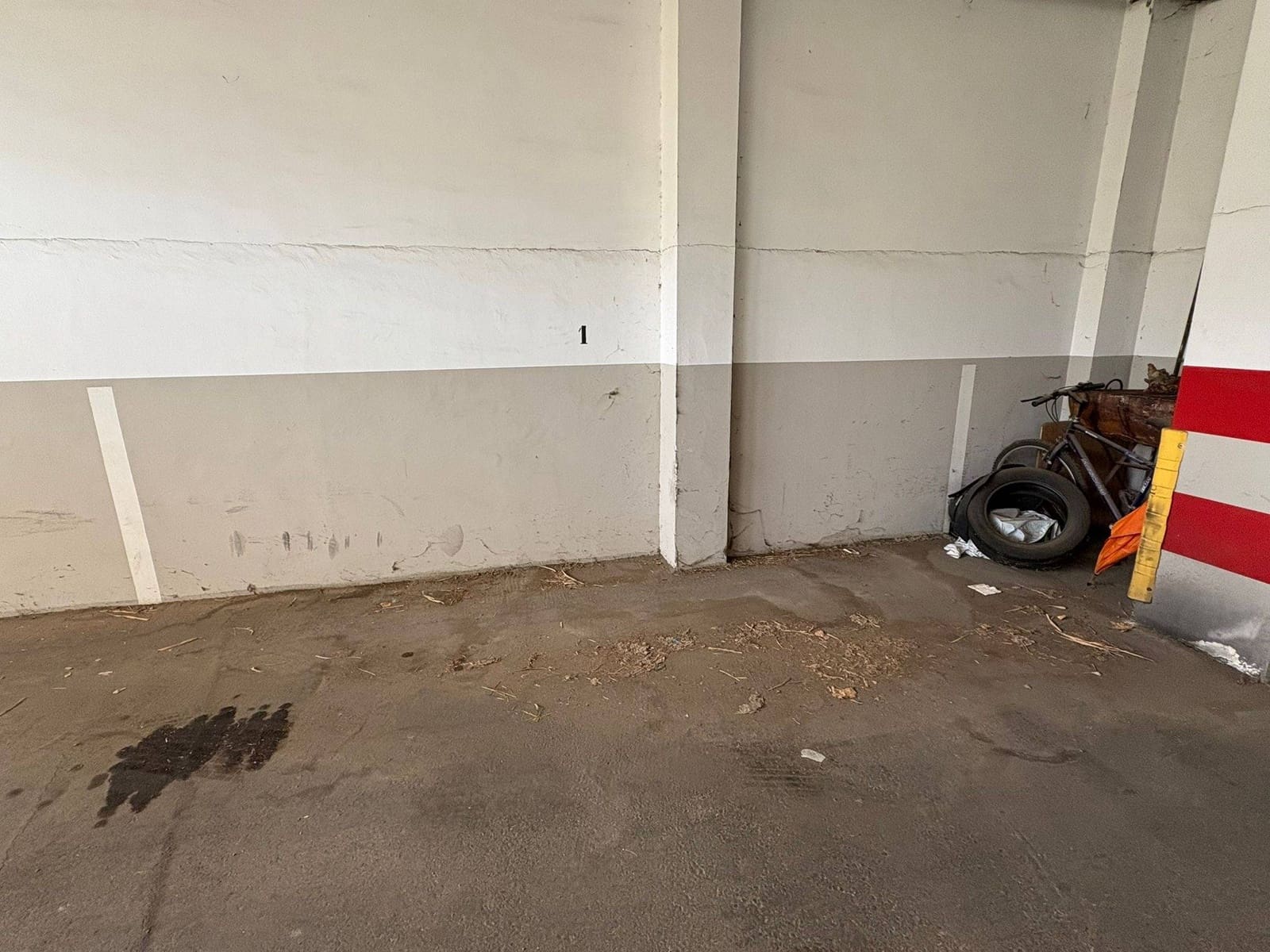 4 bedroom Flat for sale in Martorell with garage - € 275,000 (Ref: 9401258)