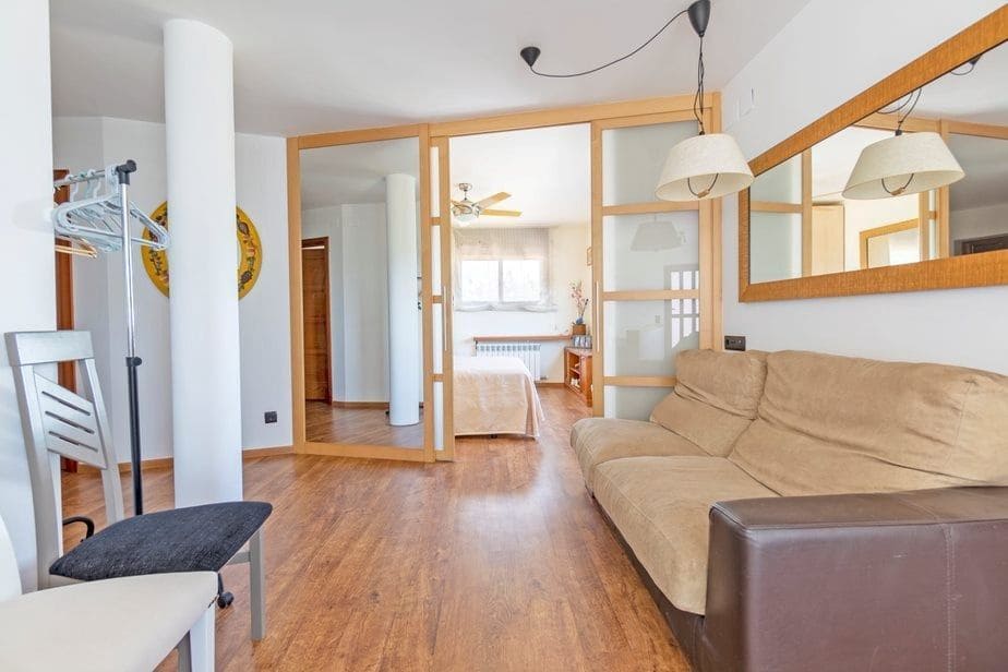 4 Zimmer Villa zu vermieten in Olivella mit Pool Garage - 2.500 € (Ref: 9527798)