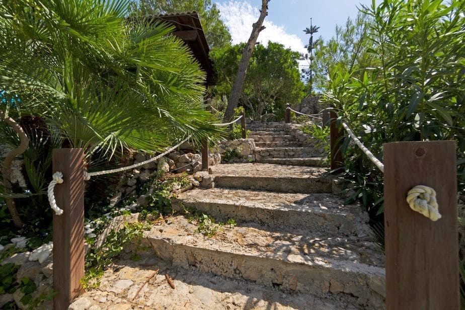 4 Zimmer Villa zu vermieten in Olivella mit Pool Garage - 2.500 € (Ref: 9527798)