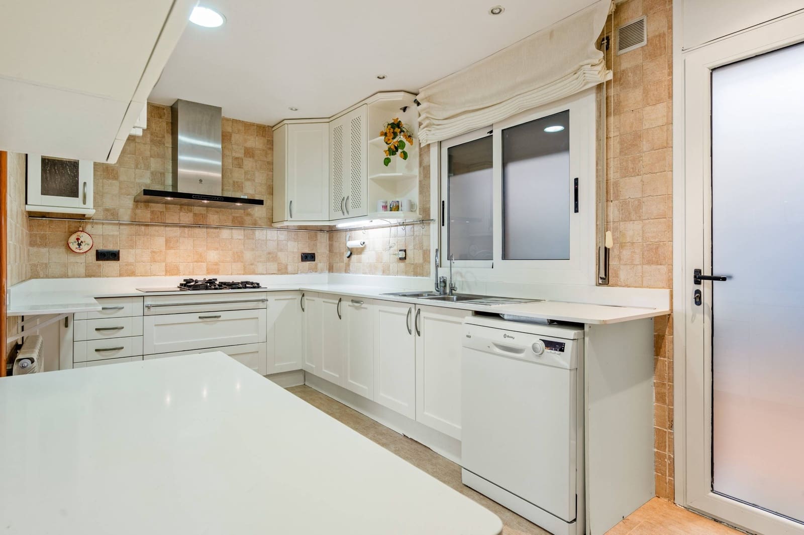 4 Zimmer Villa zu vermieten in Olivella mit Pool Garage - 2.500 € (Ref: 9527798)