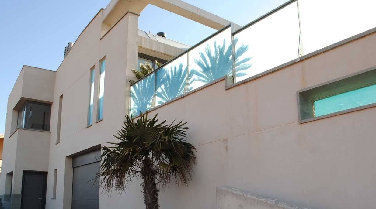 3 Zimmer Villa zu verkaufen in Olivella mit Pool Garage - 550.000 € (Ref: 9571296)