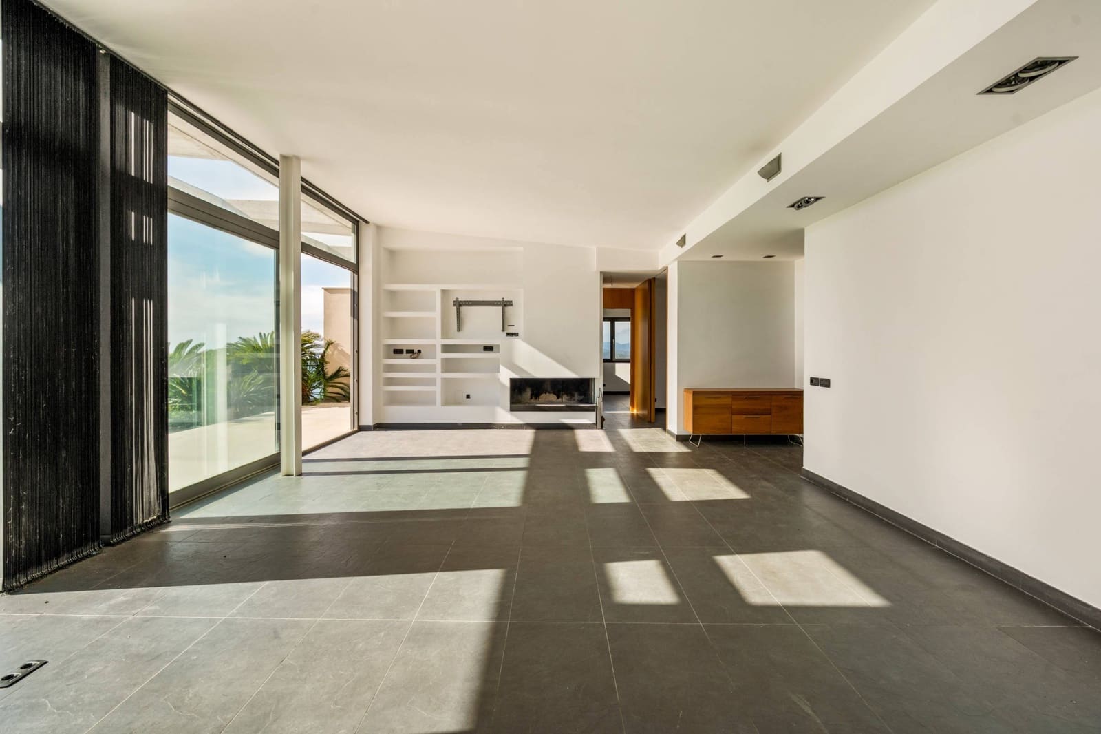 3 Zimmer Villa zu verkaufen in Olivella mit Pool Garage - 550.000 € (Ref: 9571296)