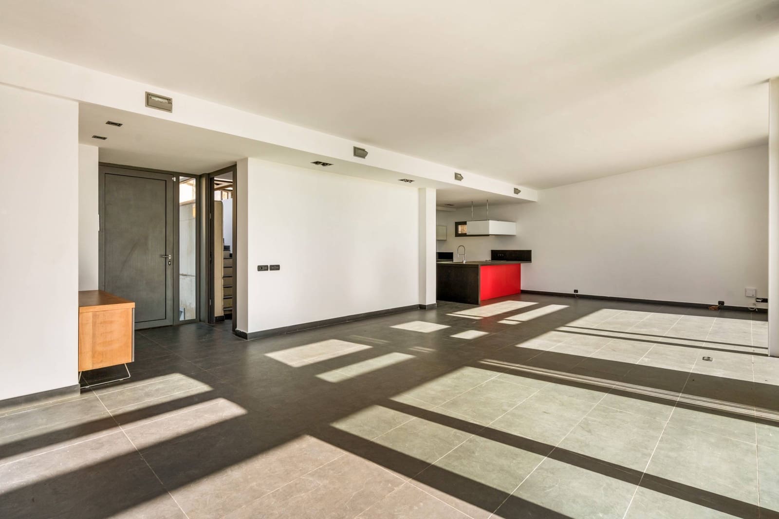 3 Zimmer Villa zu verkaufen in Olivella mit Pool Garage - 550.000 € (Ref: 9571296)