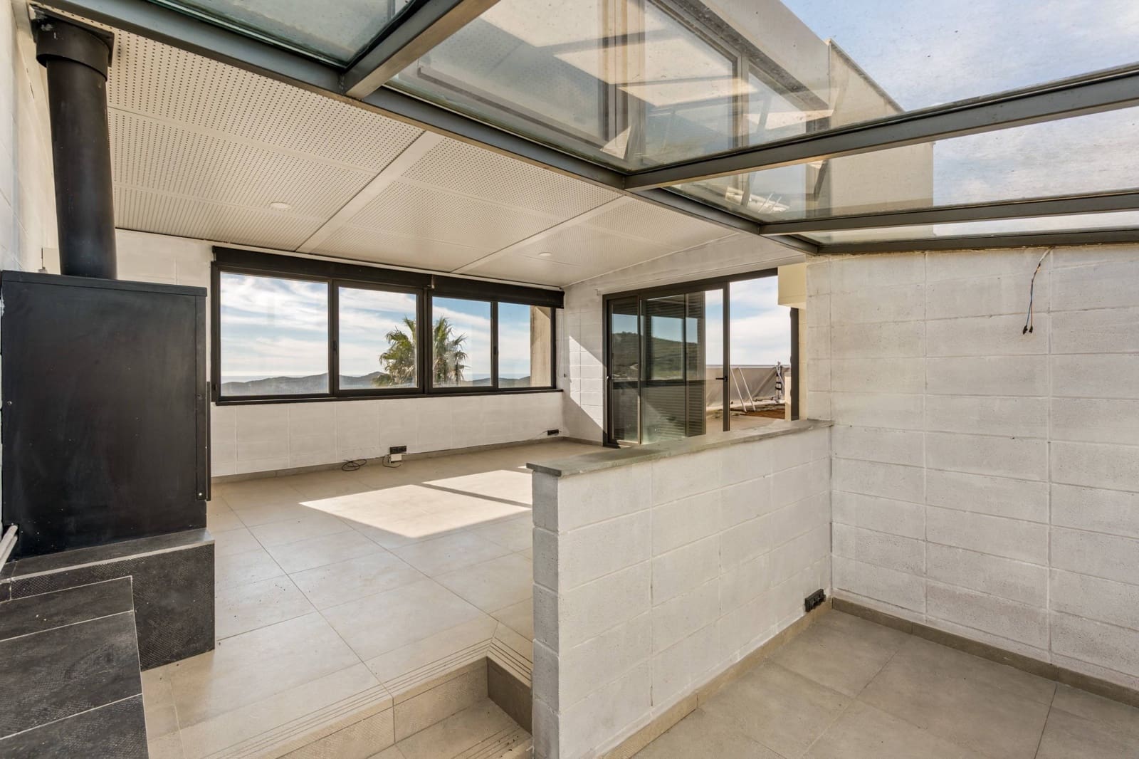 3 Zimmer Villa zu verkaufen in Olivella mit Pool Garage - 550.000 € (Ref: 9571296)