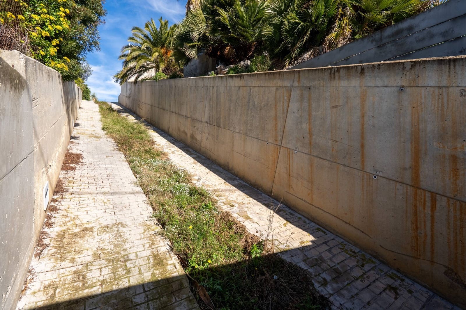 3 Zimmer Villa zu verkaufen in Olivella mit Pool Garage - 550.000 € (Ref: 9571296)