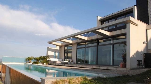 3 chambre Villa/Maison à vendre à Olivella avec piscine garage - 550 000 € (Ref: 9571296)