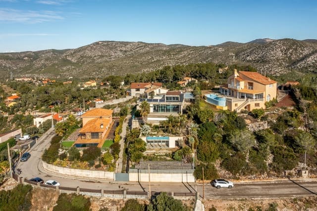 3 chambre Villa/Maison à vendre à Olivella avec piscine garage - 550 000 € (Ref: 9571296)