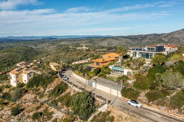 3 chambre Villa/Maison à vendre à Olivella avec piscine garage - 550 000 € (Ref: 9571296)