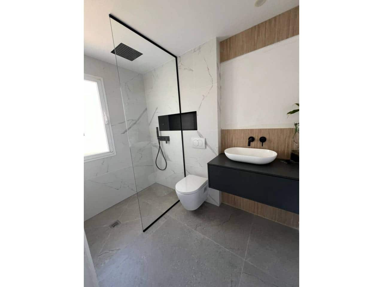 5 makuuhuone Rivitalo vuokrattavana paikassa Marbella mukana uima-altaan 
autotalli - 5 900 € (Ref: 9343355)