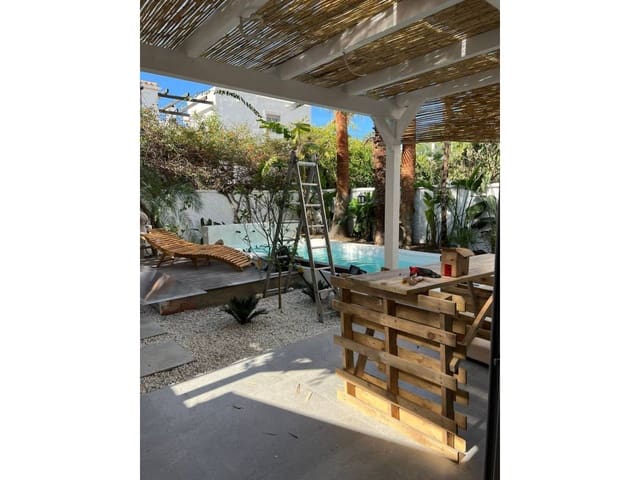 5 makuuhuone Rivitalo vuokrattavana paikassa Marbella mukana uima-altaan 
autotalli - 5 900 € (Ref: 9343355)