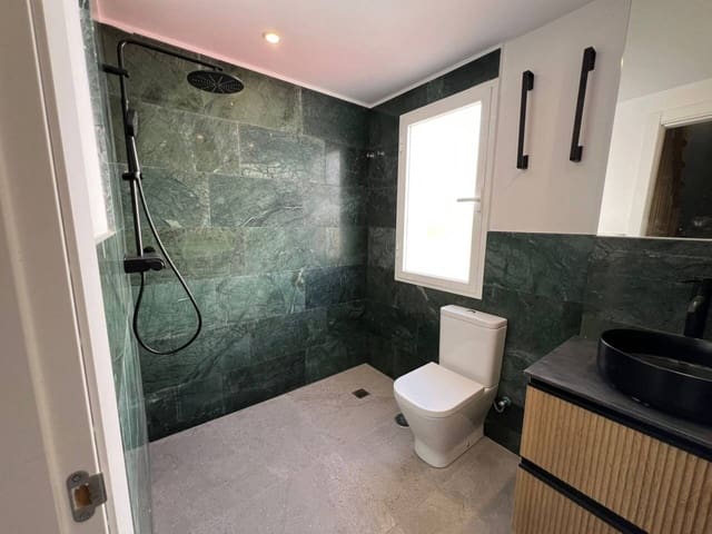 5 makuuhuone Rivitalo vuokrattavana paikassa Marbella mukana uima-altaan 
autotalli - 5 900 € (Ref: 9343355)