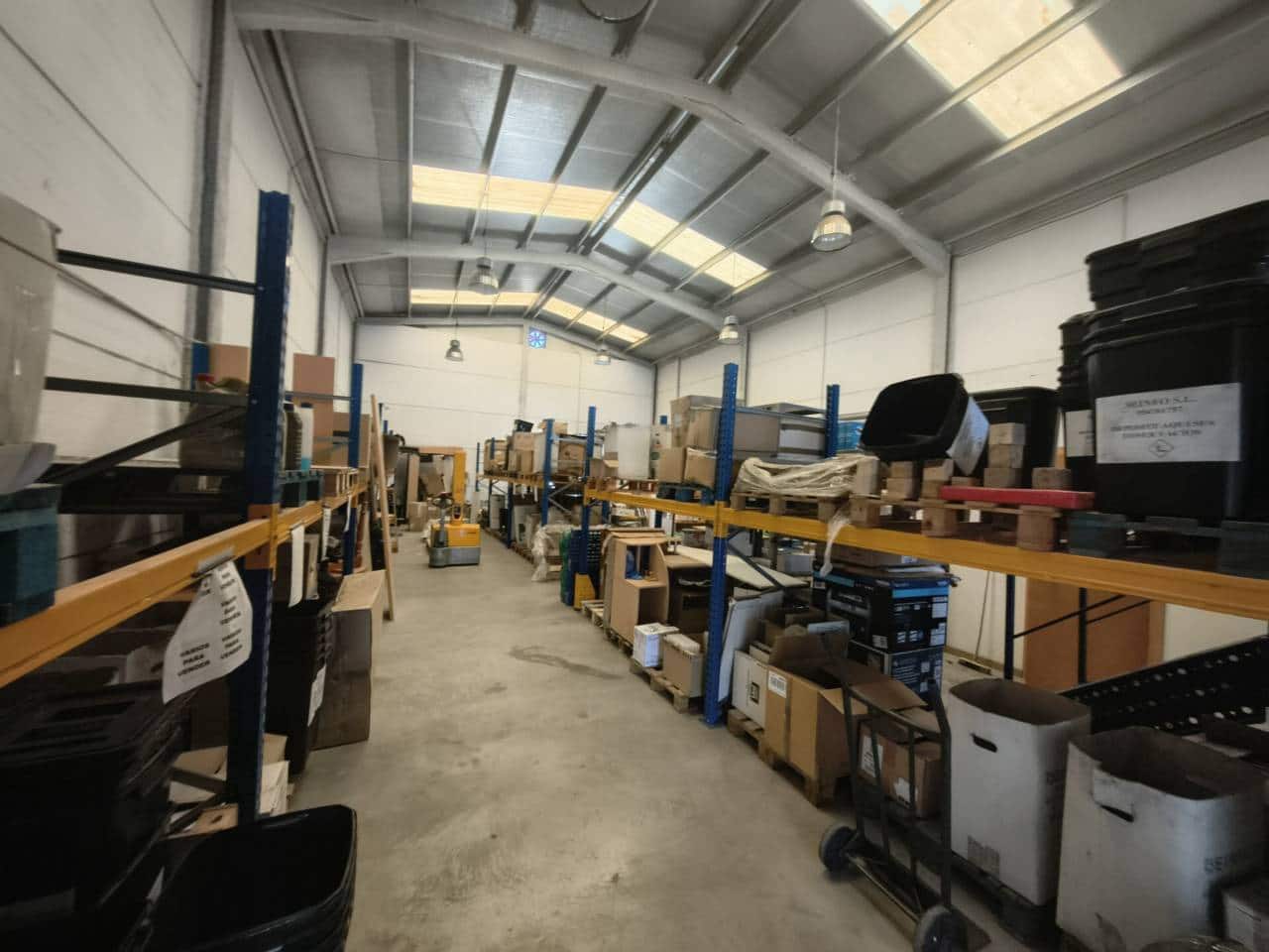 Virksomhed til salg i Salteras med garage - € 205.999 (Ref: 9343358)