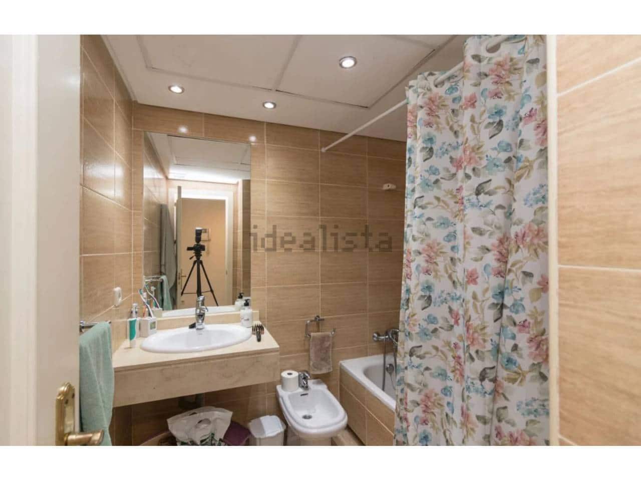 2 bedroom Flat for sale in Marbella with pool garage - € 572,000 (Ref: 9343361)