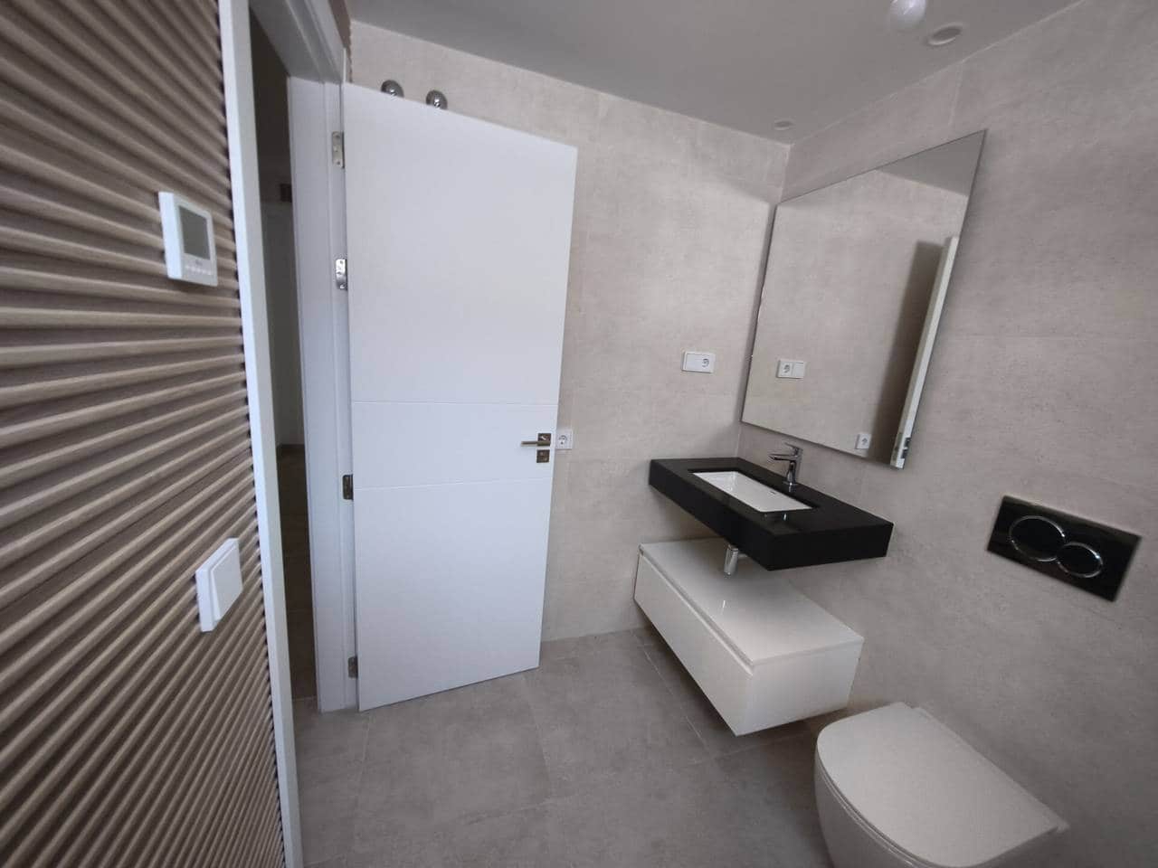 3 sypialnia Mieszkanie do wynajęcia w El Paraiso - 5 100 € (Ref: 9343365)